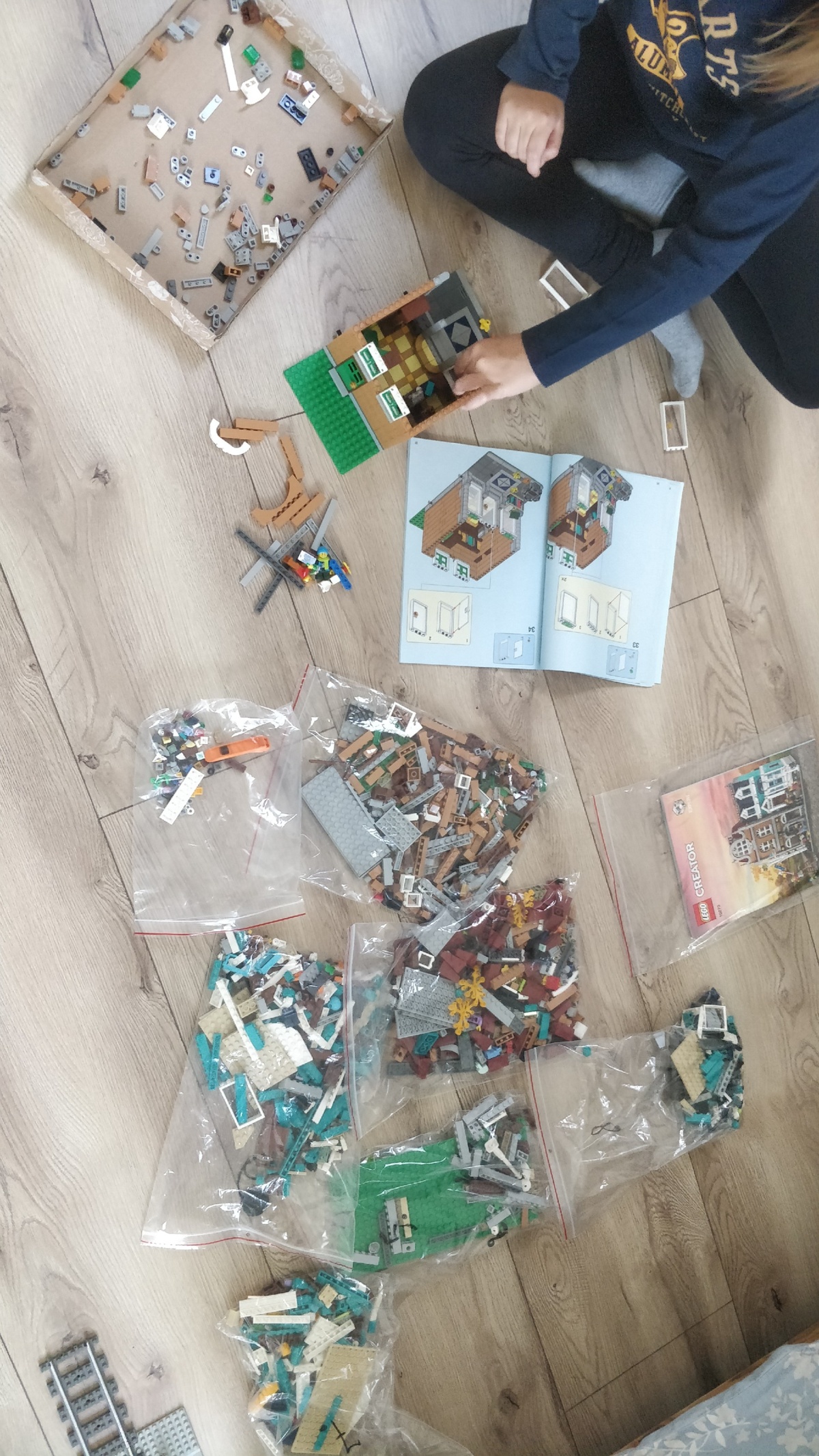 9f513d5f-eb61-4e59-bc1a-21d53e233eb4