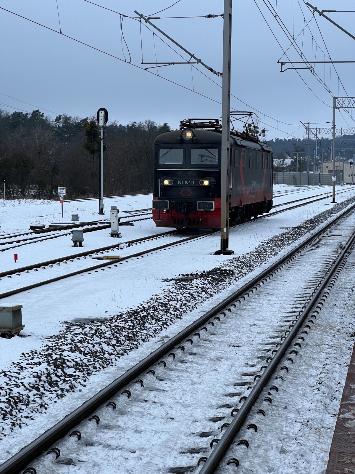 f87fde0a-d63a-4287-99ad-54ef77a03286