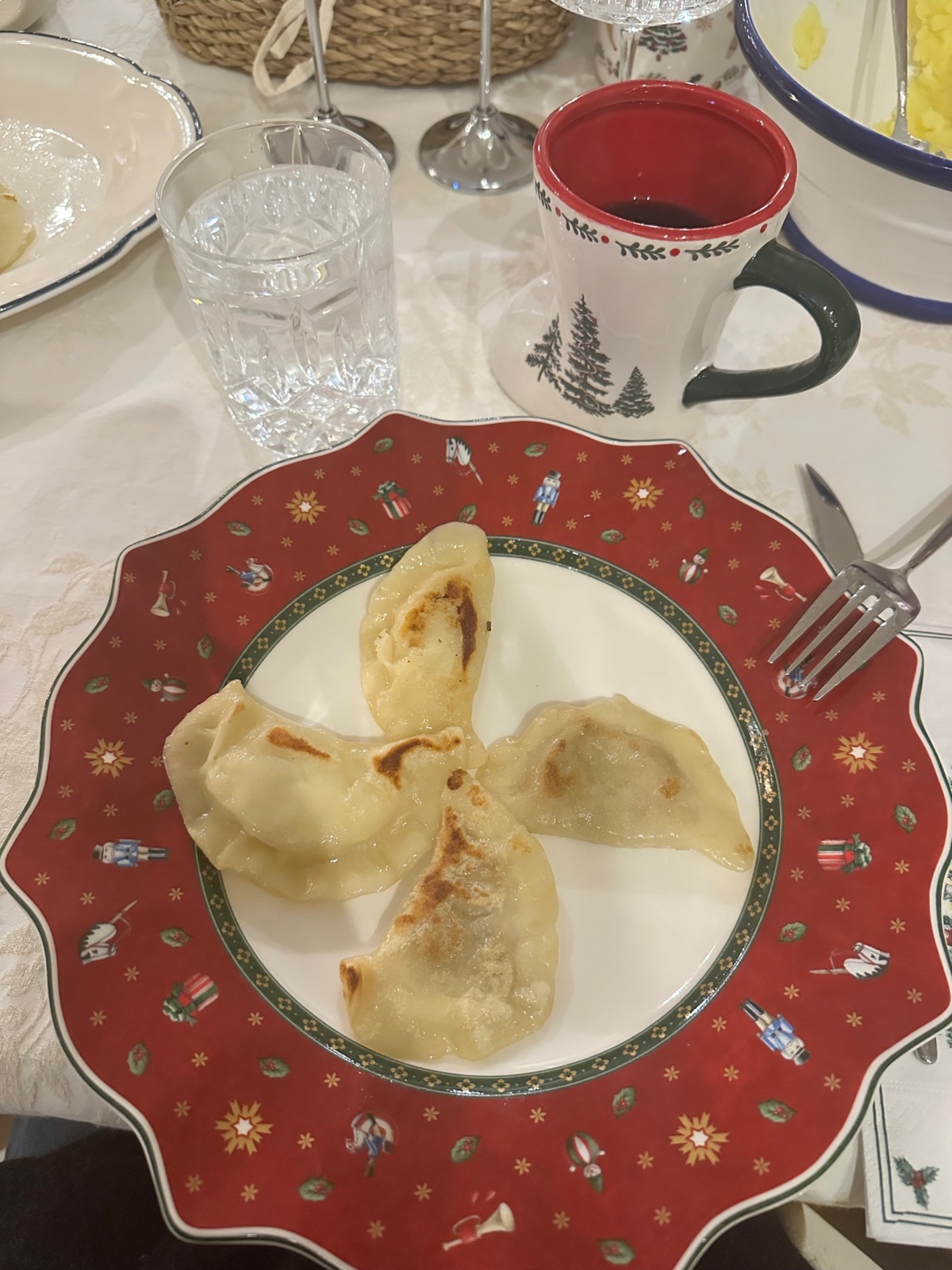 3d995d27-fca3-4989-8807-8294785a6084