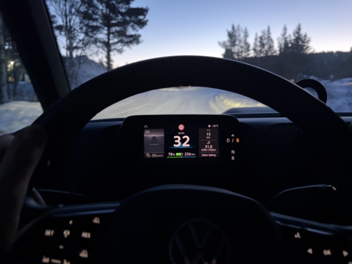 84dba71f-27aa-4c40-9e92-beb1889b7ad6