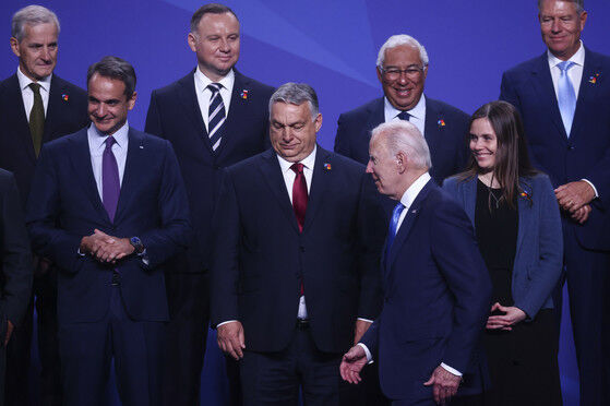 Hiszpański dziennik podsumowuje szczyt NATO. Gorzkie słowa o UE