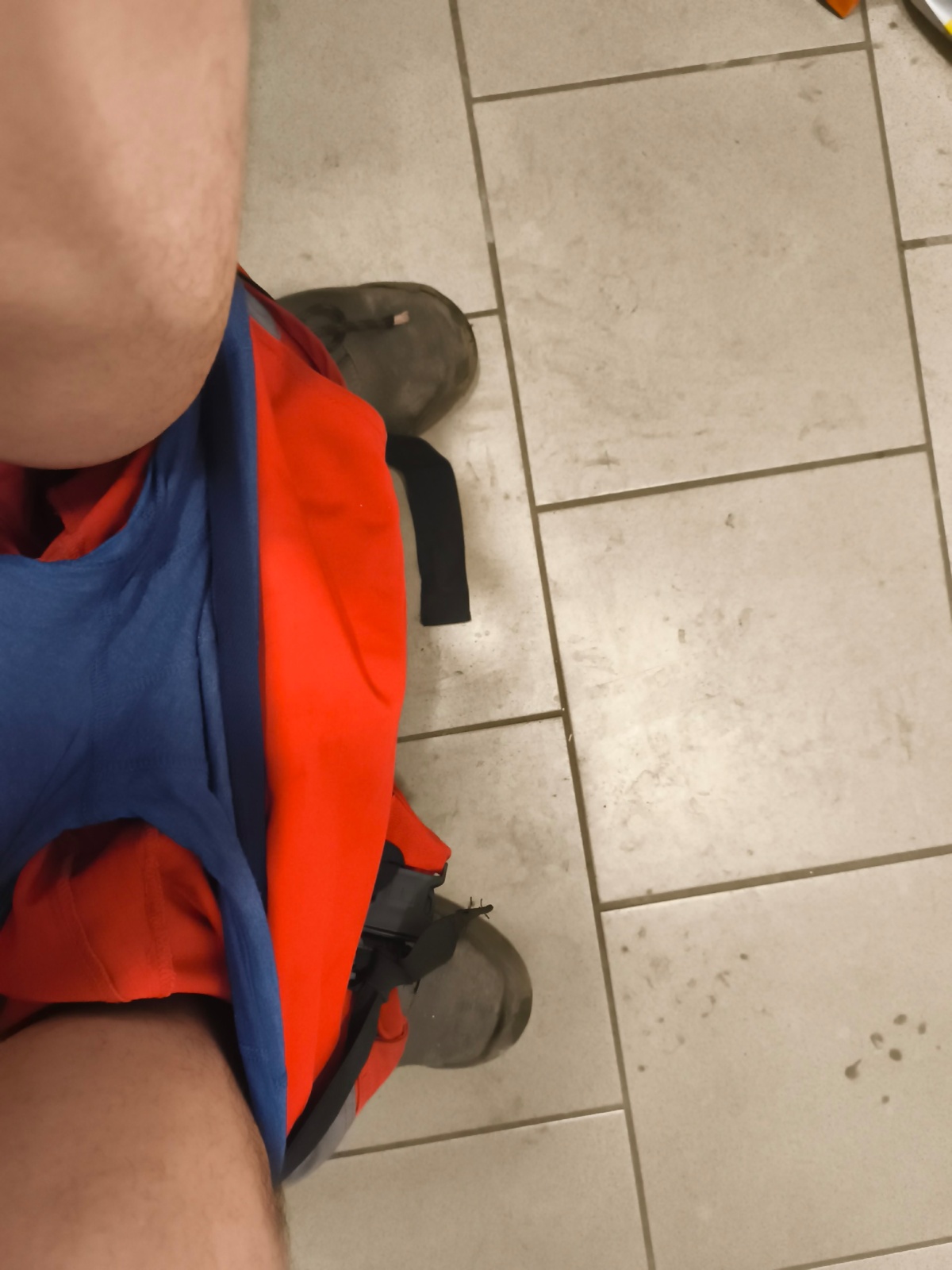 de581353-ddc1-4625-9326-575e5a8110f4