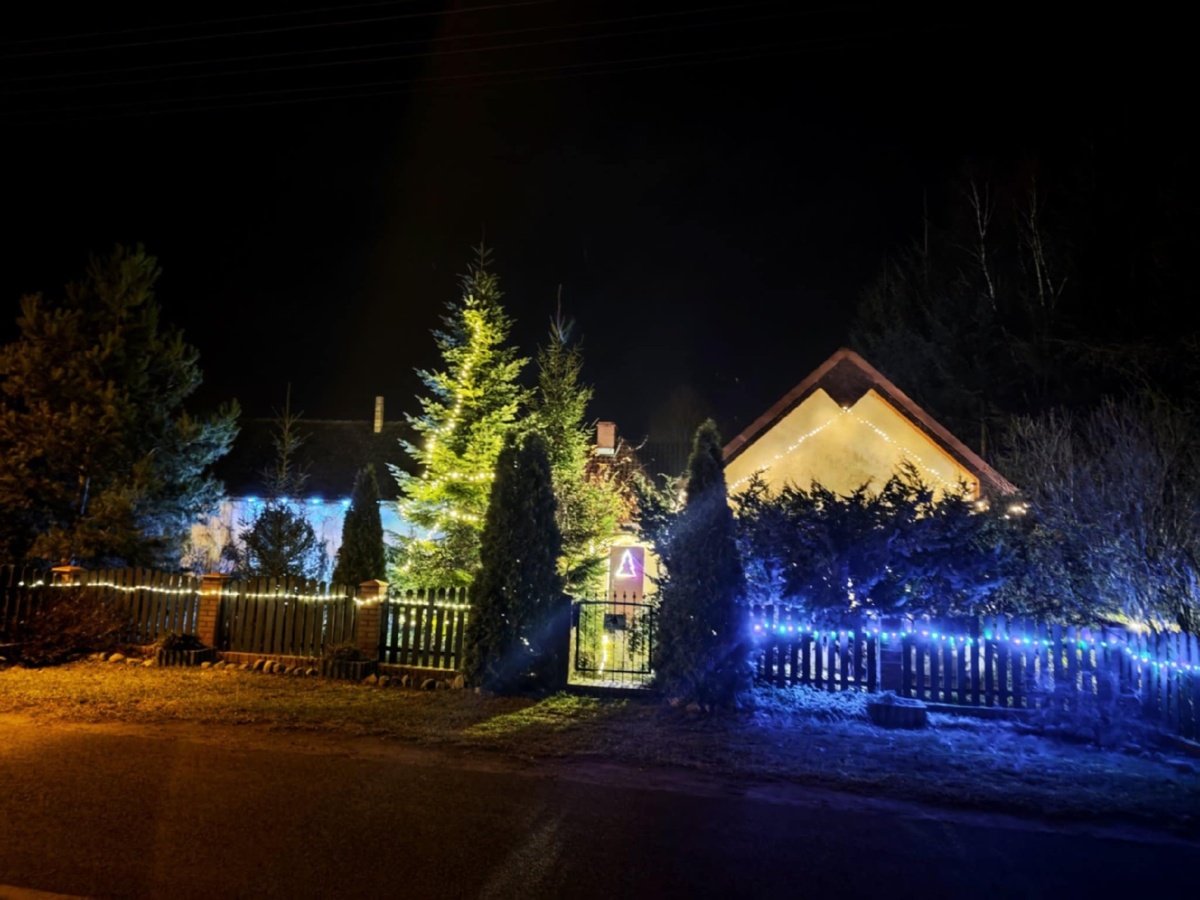 b42c1220-b1a8-48a2-a0fb-03d704384684