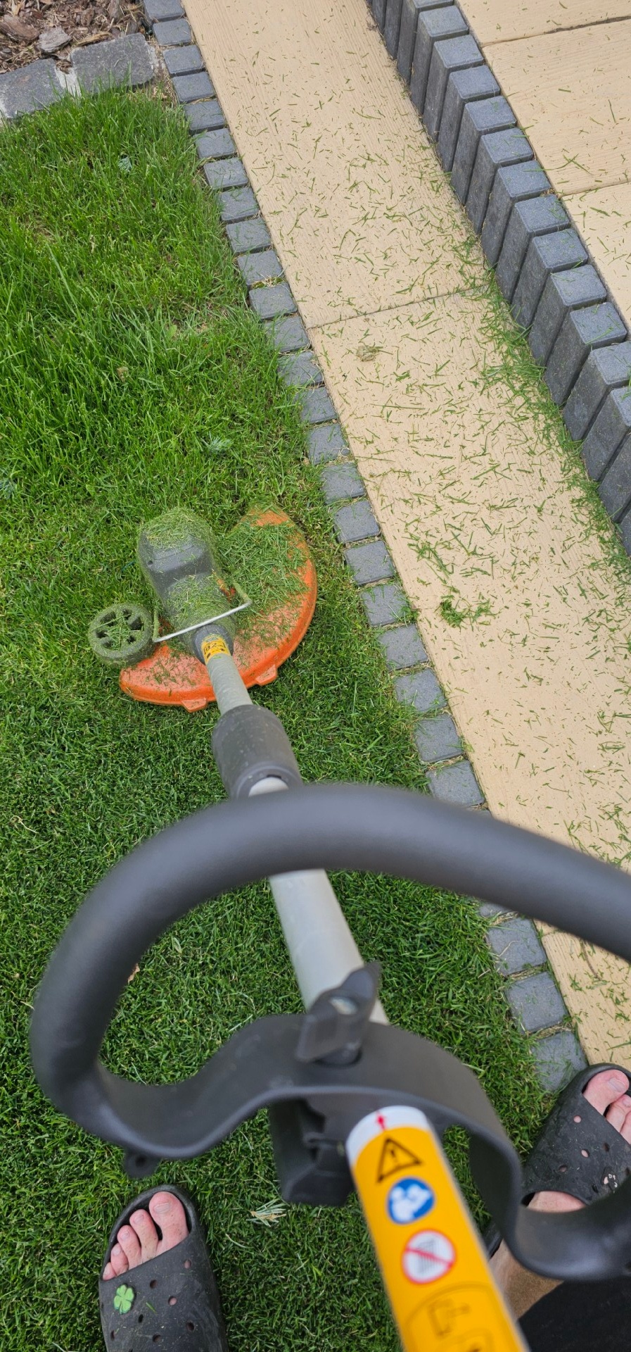 c594d275-2414-4292-994f-2b36e656bb7b