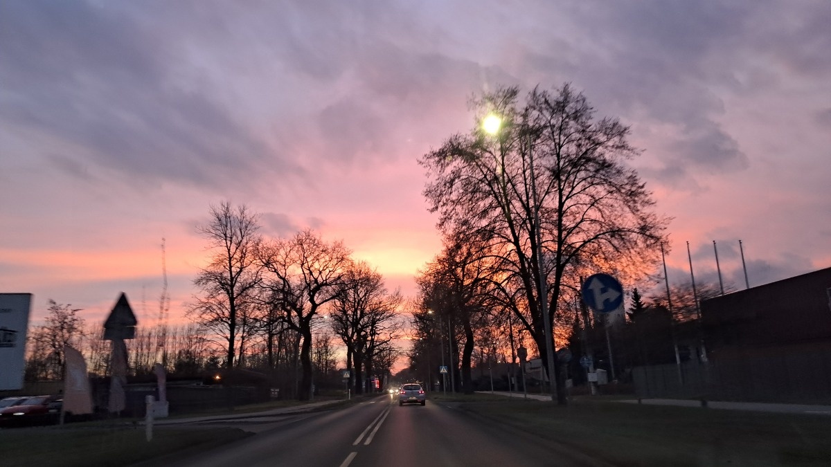 a6fb4bdd-23e0-41db-a7e1-54cd3c7b353e