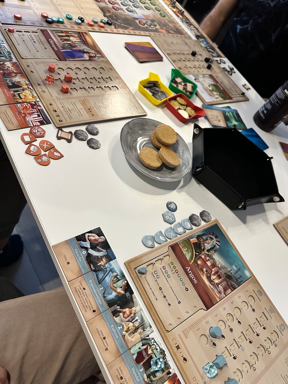 1f9cd0e8-c3a2-4619-bfb4-d189b102a4fa