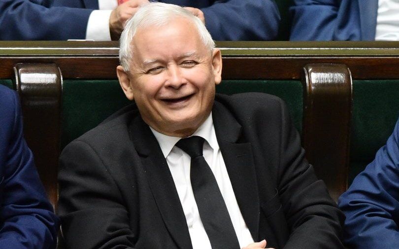 802cad2e-45a9-4cec-98f5-3363c9010201