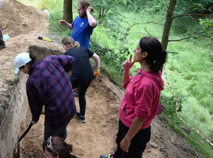 Archeolodzy odkryli warsztat neandertalczyka nad rzeką Zwoleńką