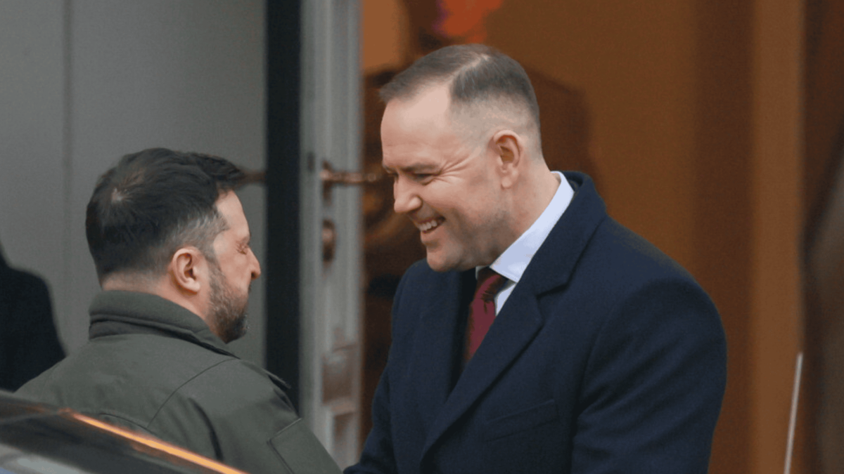 Karol Nawrocki wręczył prezydentowi Ukrainy wyjątkowy prezent