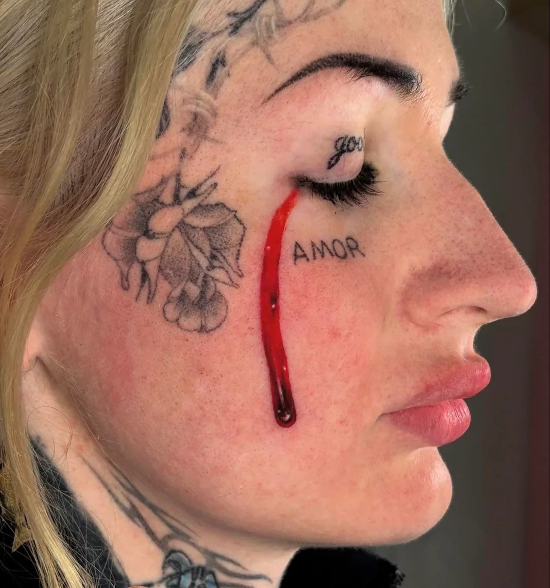 db153ebc-fcf3-4f78-bcb9-c272c9ad6287