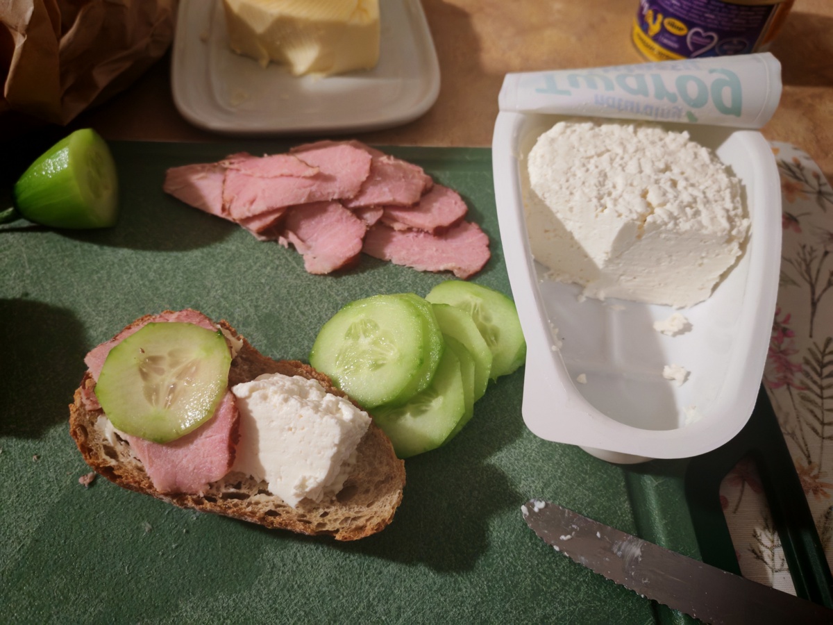 dc895f28-36aa-4002-ba28-f9ccc4532768