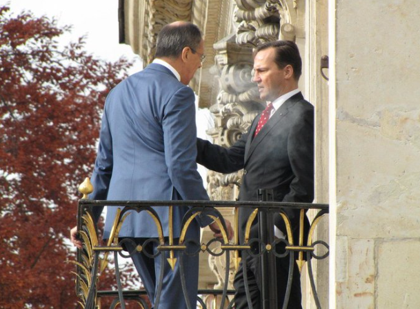 Radosław Sikorski - historia trwającej od 15 lat jednoznacznie prorosyjskiej postawy człowieka.