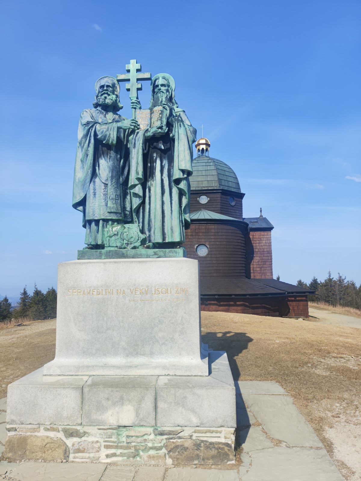 ccc2e3e6-fca6-4fab-931b-1abb2590e739