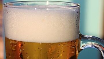 Ostrzeżenie GIS. Błędne etykiety piwa Carlsberg. Produkty wycofane