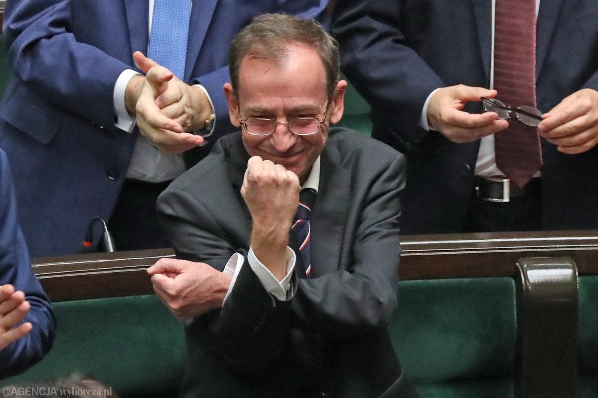 e2693e17-423a-481d-9574-b00b7ab43cac