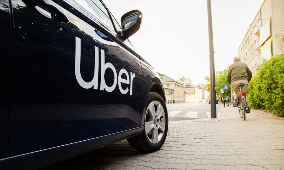 Pracownicy Ubera walczą o swoje prawa. Sąd w kolejnym państwie przyznał im rację