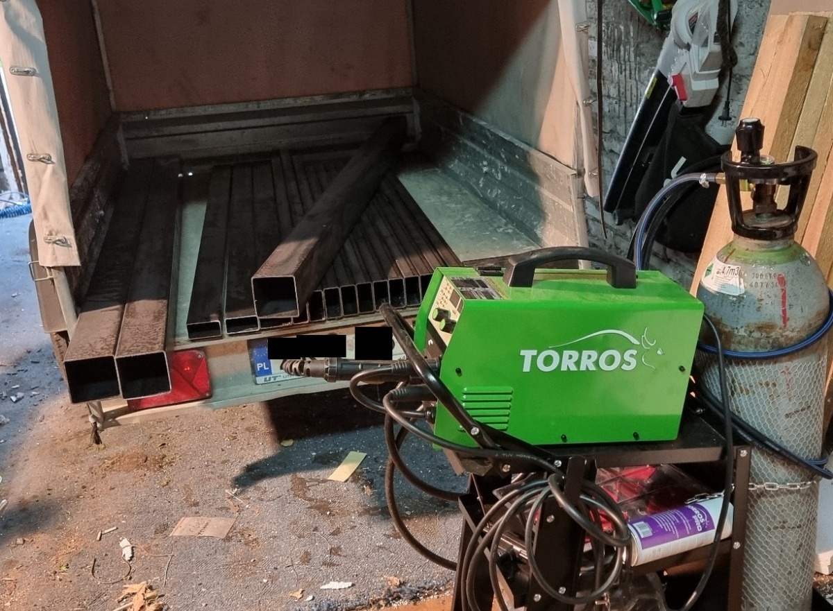 7ede3c3e-a8cf-40b7-965c-66baa1537496