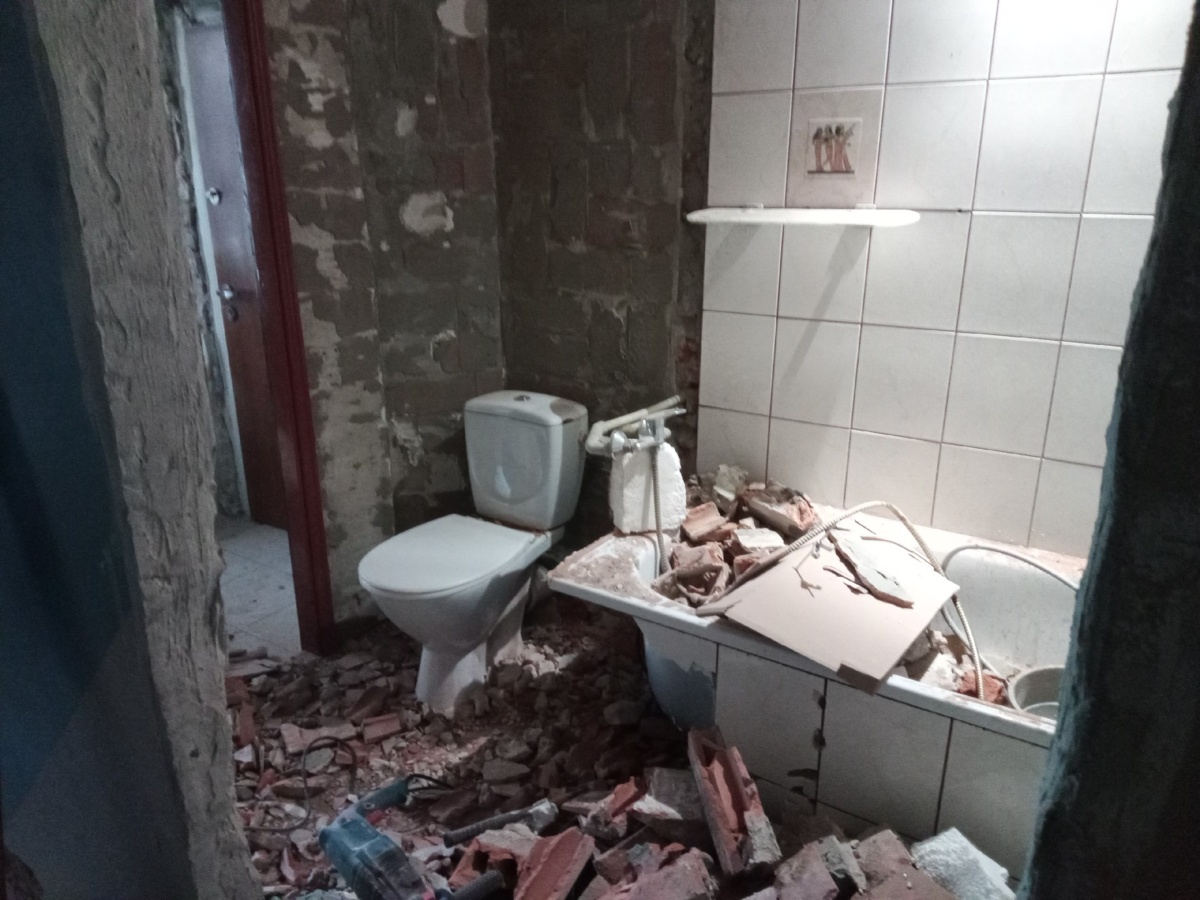 1bba2a44-4698-4aac-a887-9b394ef9f28a