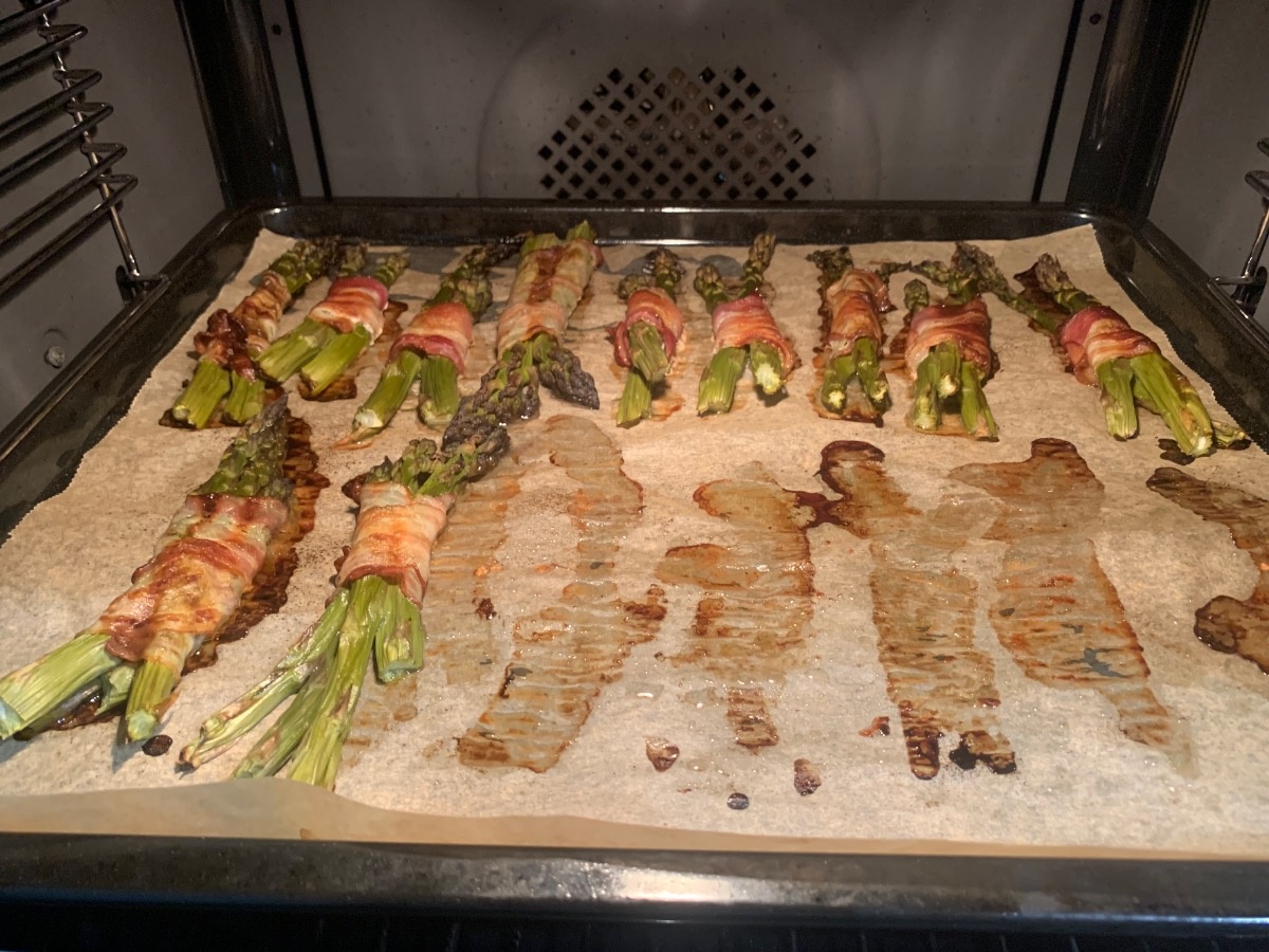 79c2c4a0-578c-40fe-a848-d198f0fea1a5