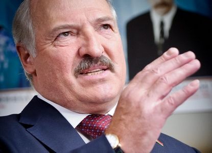 Białorusini uciekają przed Łukaszenką. Białoruś jest więzieniem