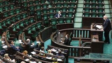 Handlowe niedziele i medyczna marihuana. Projekty ustaw Kukiz'15