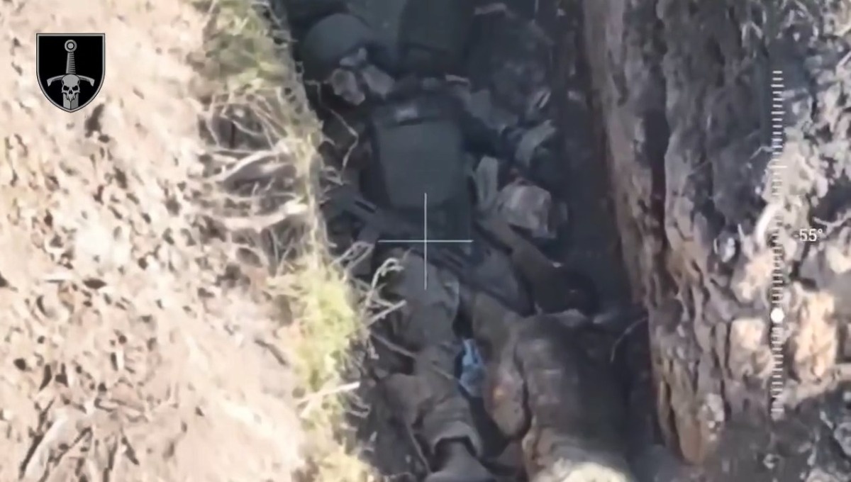 0d3fecb5-ed56-43fb-bcad-26bb3b84f5db