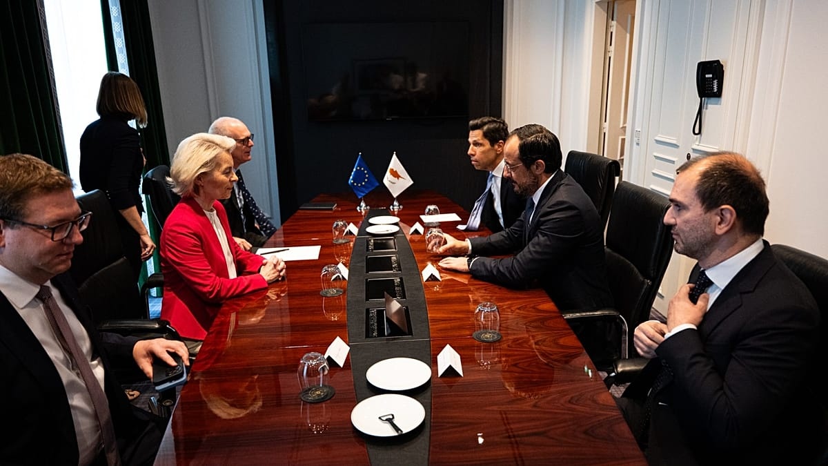 UE wzmacnia zaangażowanie w sprawę Cypru