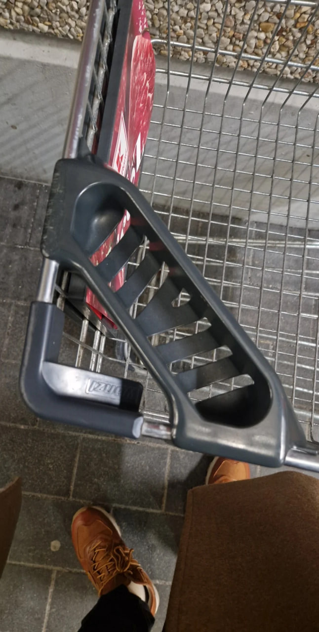 d6fe2e13-8ed3-4bc4-9c9a-aeb9f6ea81c8