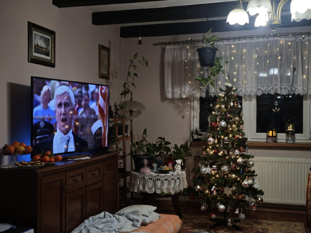 e1d4fb26-776b-4594-b2d9-61a407008b7e