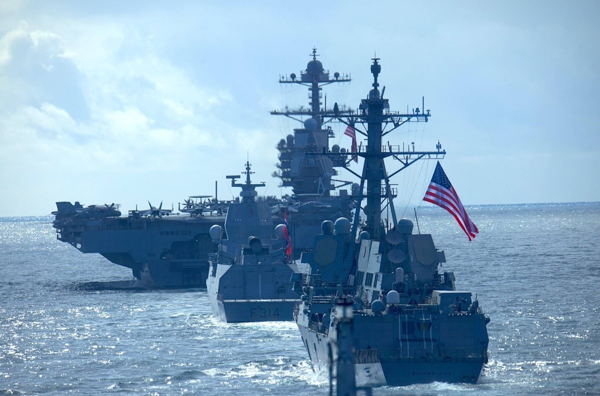 Polowanie na rosyjską łódź podwodną. Gigantyczna operacja na północy