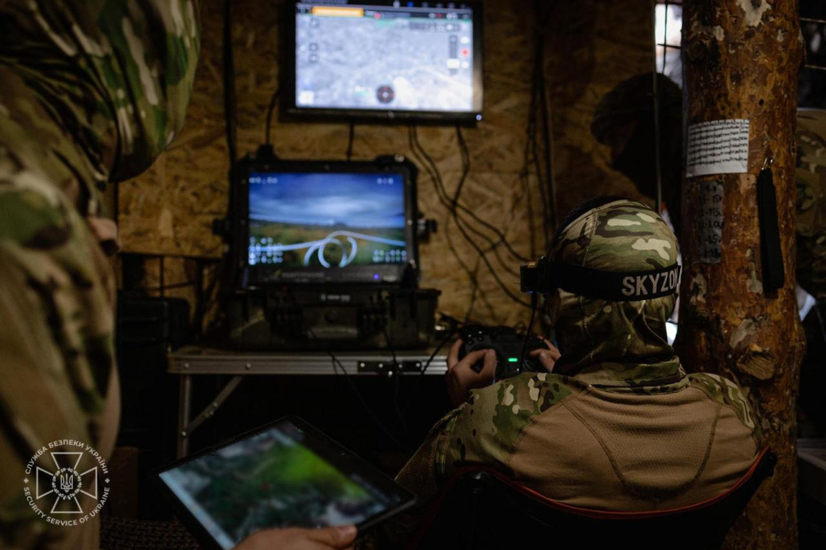 992a511f-b418-410f-baf8-3b38e24413b7