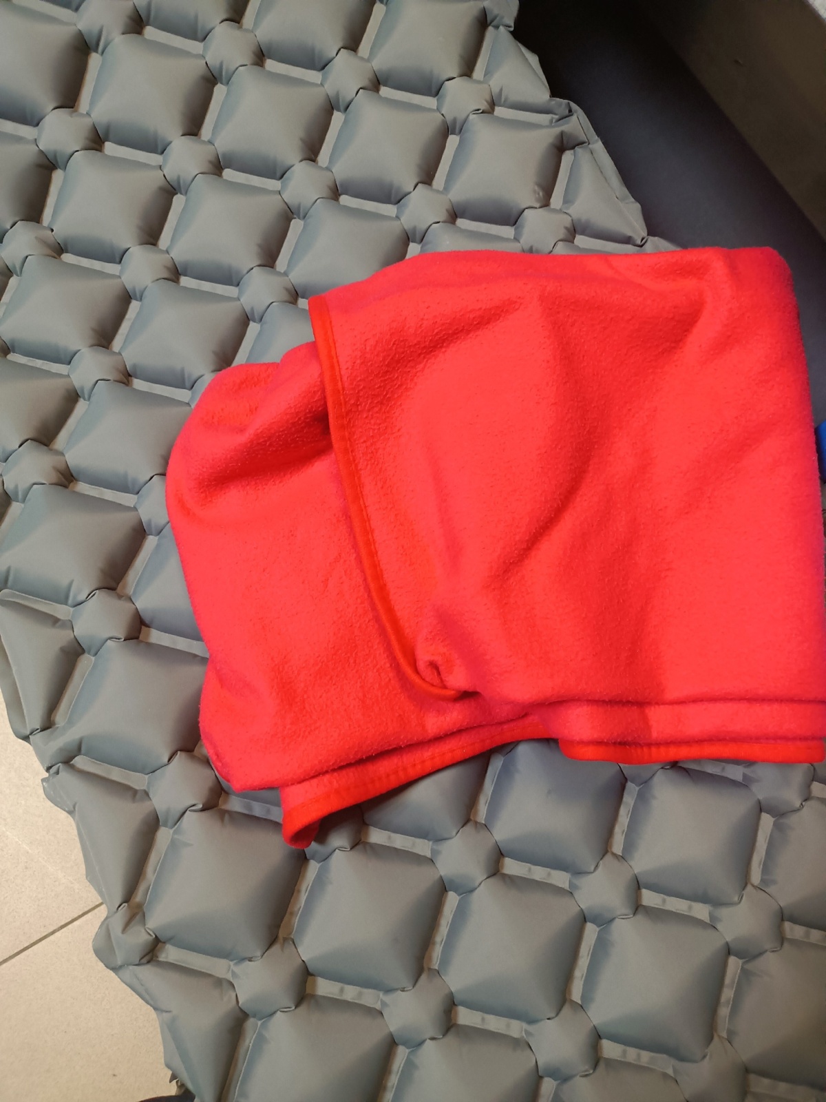 64b39808-3357-4331-aa8d-f1d2d183e164