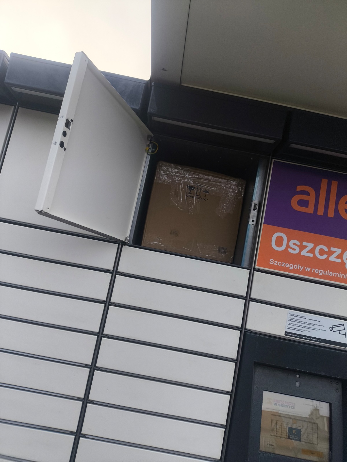 cc99bffc-31ba-43c5-9816-fa487807ad2d