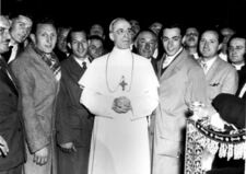 Egzorcyzmy Piusa XII nad führerem. "Hitler jest opętany"