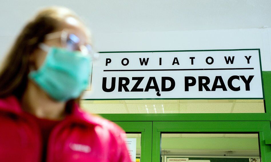Bezrobocie w czerwcu spadło. "Tendencje na rynku pracy są korzystne"