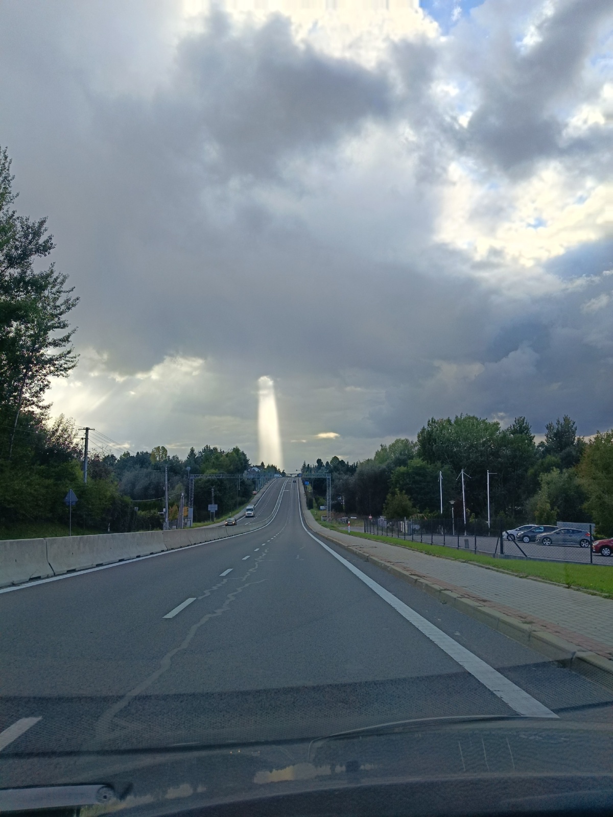 ed288771-8297-450e-b6dc-1fd002adee2c