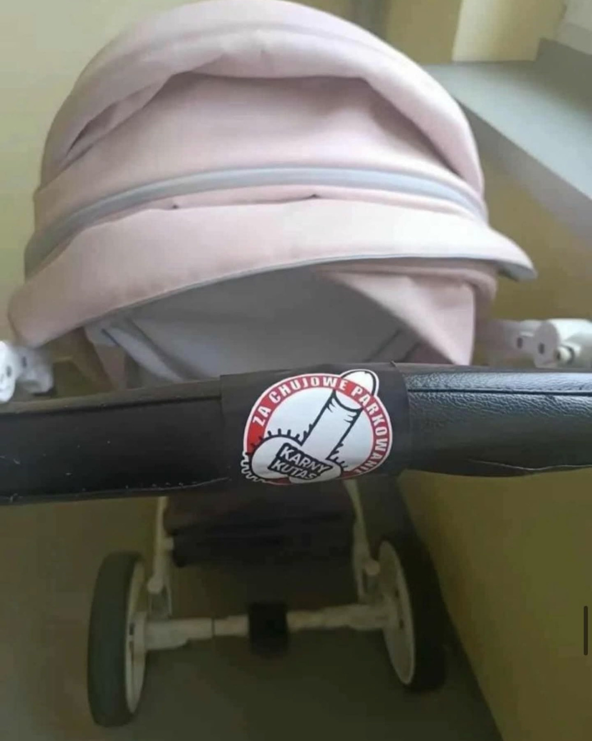 7854deff-3415-4c24-a504-7411d87dbd55