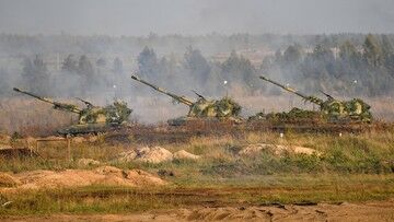 Bloomberg: Stany Zjednoczone ostrzegają, że Rosja może zaatakować Ukrainę