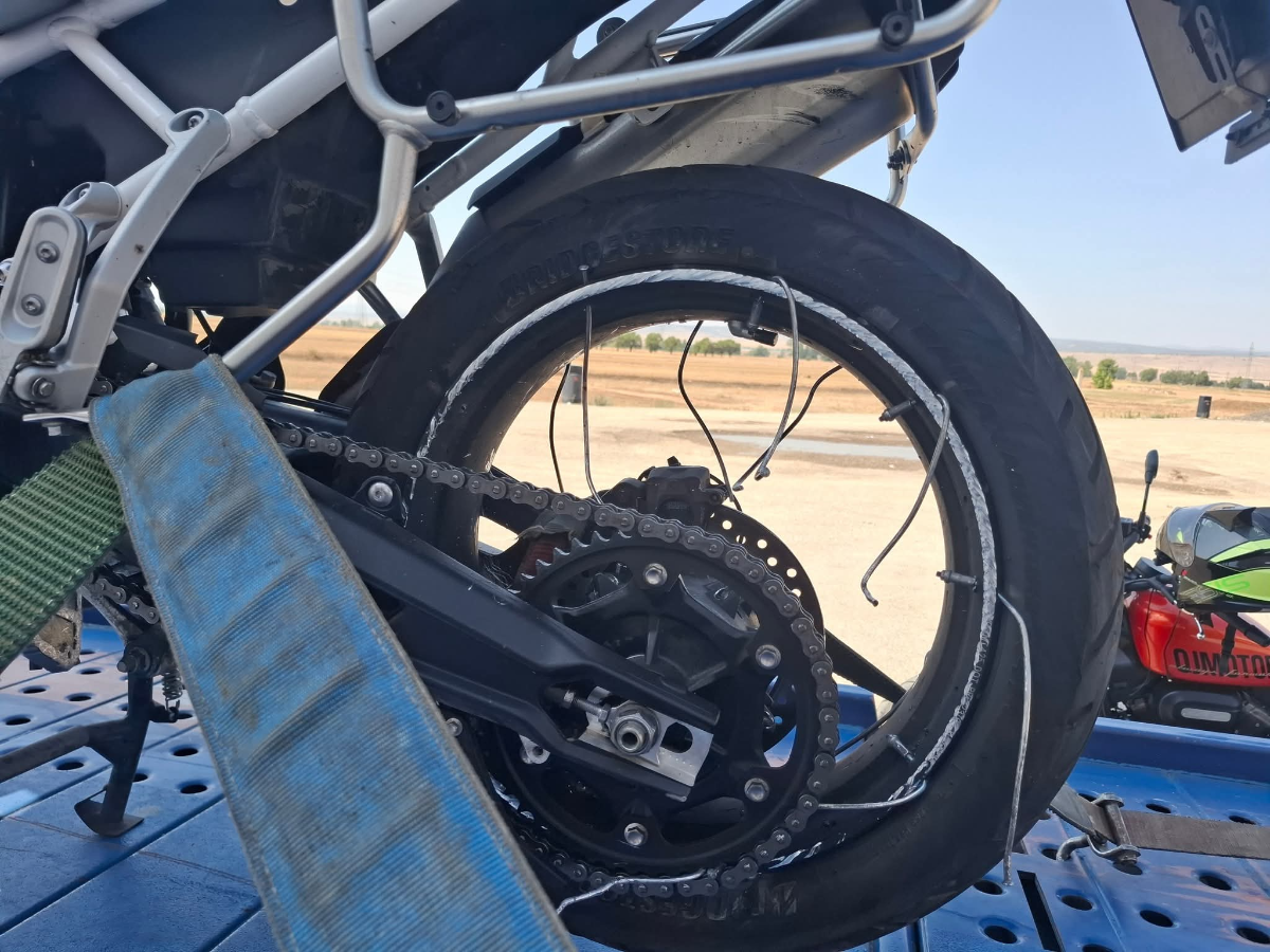 40cd0ac9-b6ec-4215-a759-7b3b7359ebe5