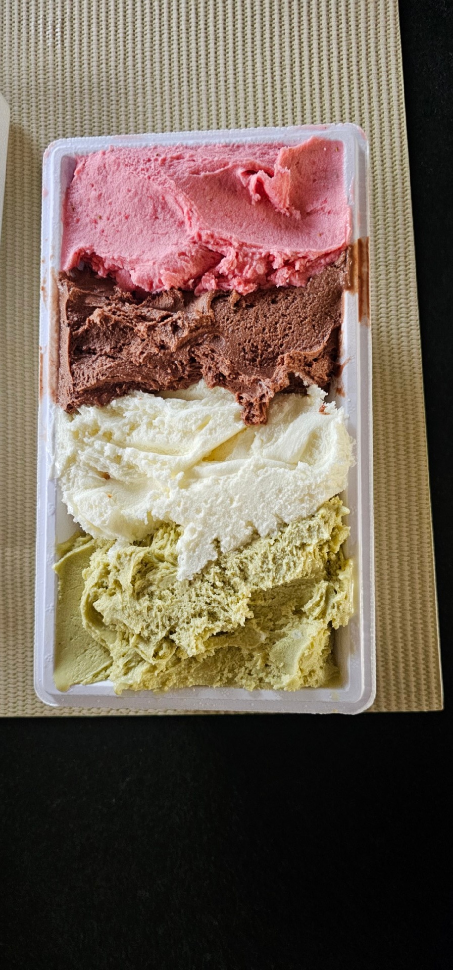 8ee49a1d-bec0-4c48-b10e-32706a4f2558