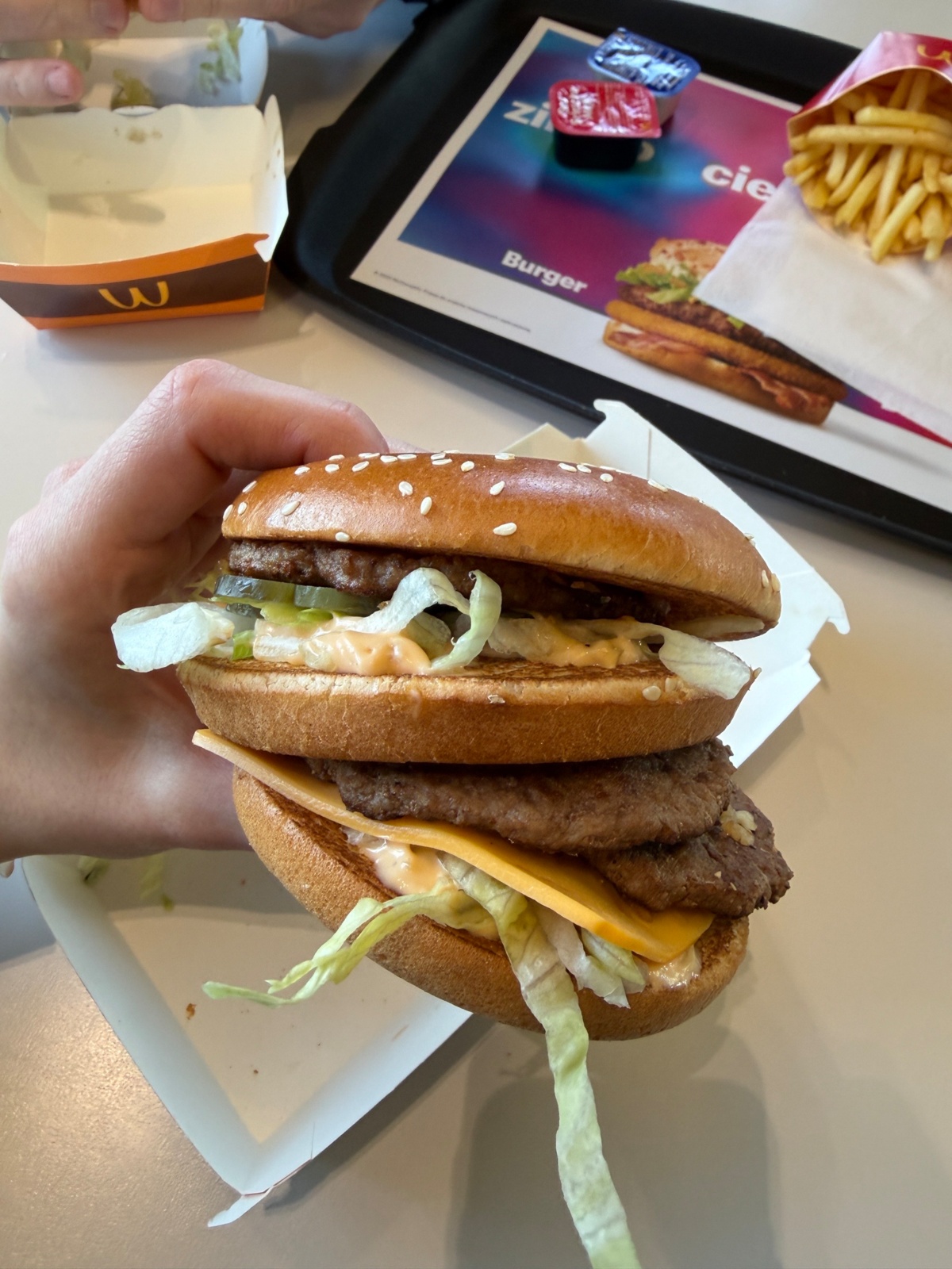 3f5c72f5-bc63-46d1-9a38-c83b768a4e5c