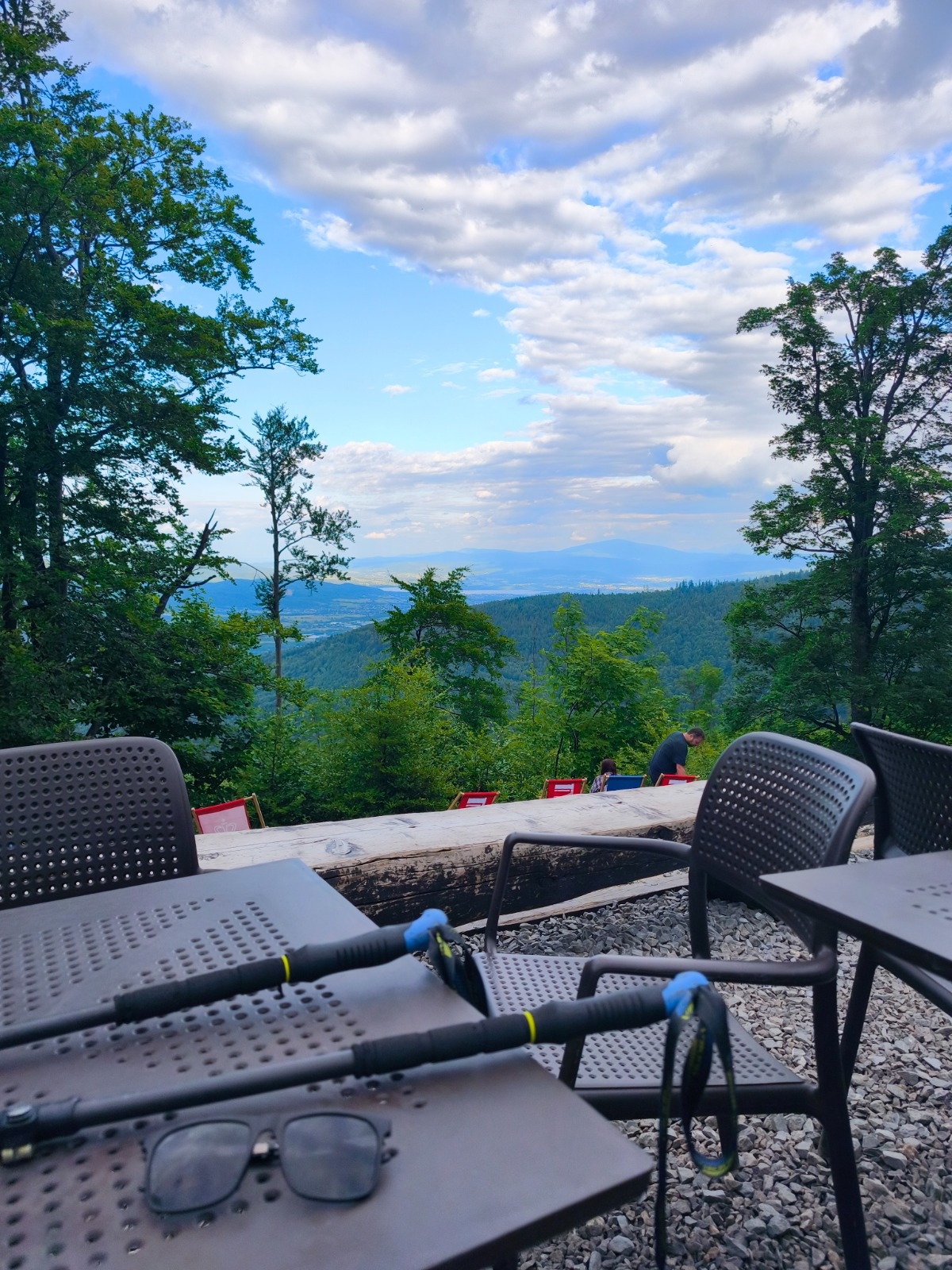 37f4c80f-ccf7-4873-a2b4-e56e34f933de