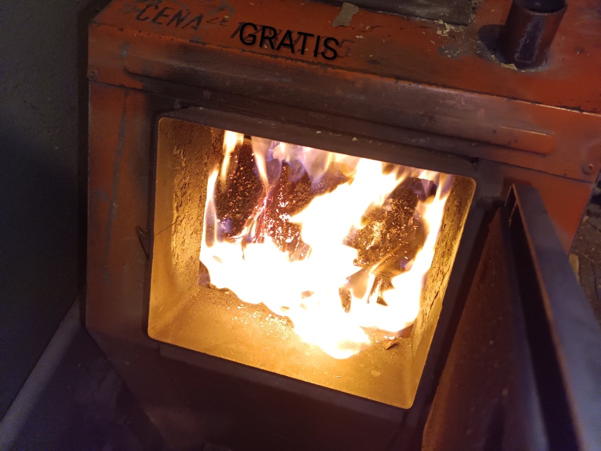 bfe896e4-176f-4cb5-9d49-5bfff5ebf6f9