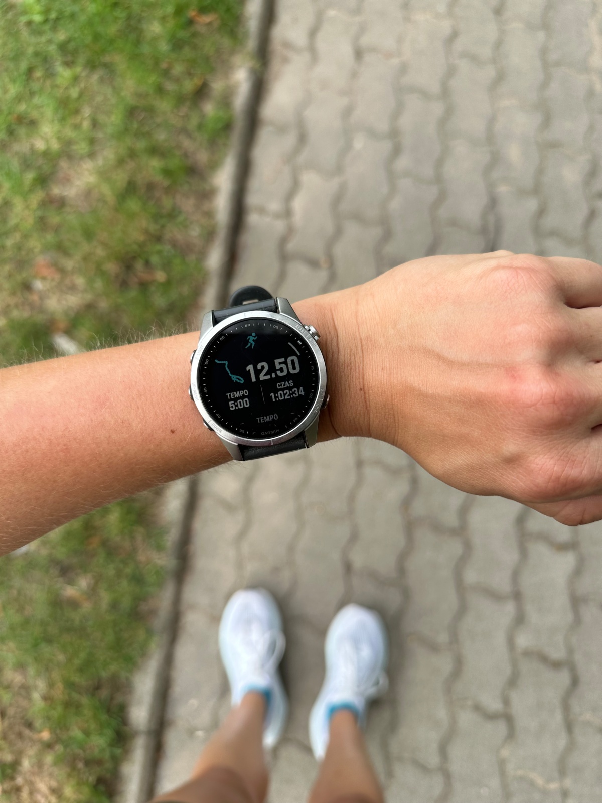 d8c4931f-5b4d-4485-9f27-bd7d0332df77