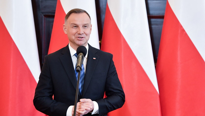 Duda podpisał Lex Tusk