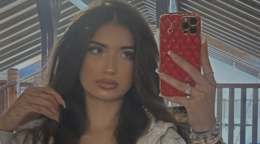 df1b9656-585c-416b-ba72-5fdb52776762