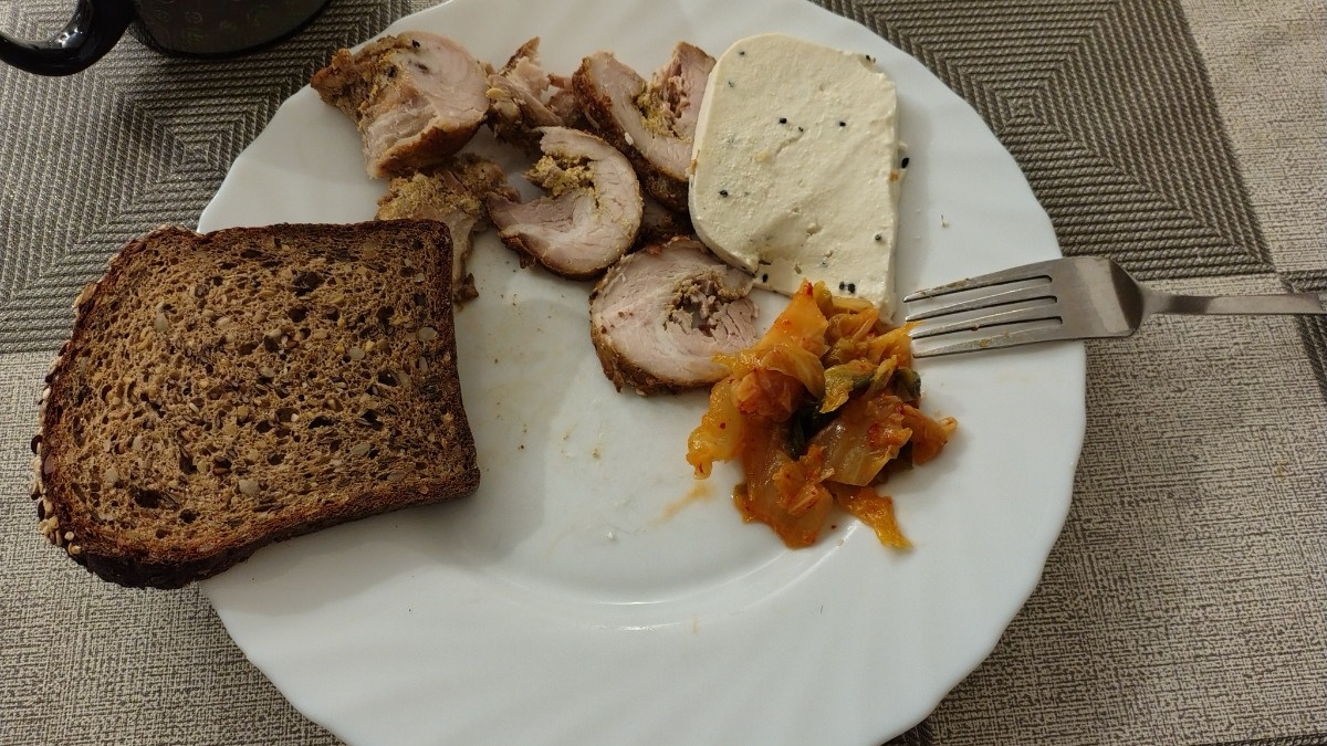 cb651ffe-88d1-417e-b8e7-f92d38db059c