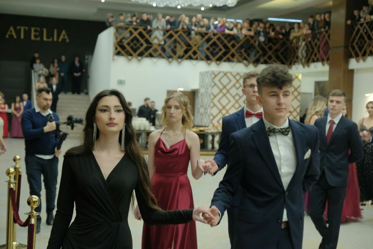 ef90a4e8-a997-41d5-b977-dbaa171e33b6