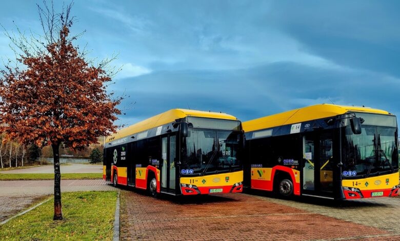 Autobusy wodorowe Solaris nie wyjadą na ulice? Miasta nie stać na wodór z Orlenu