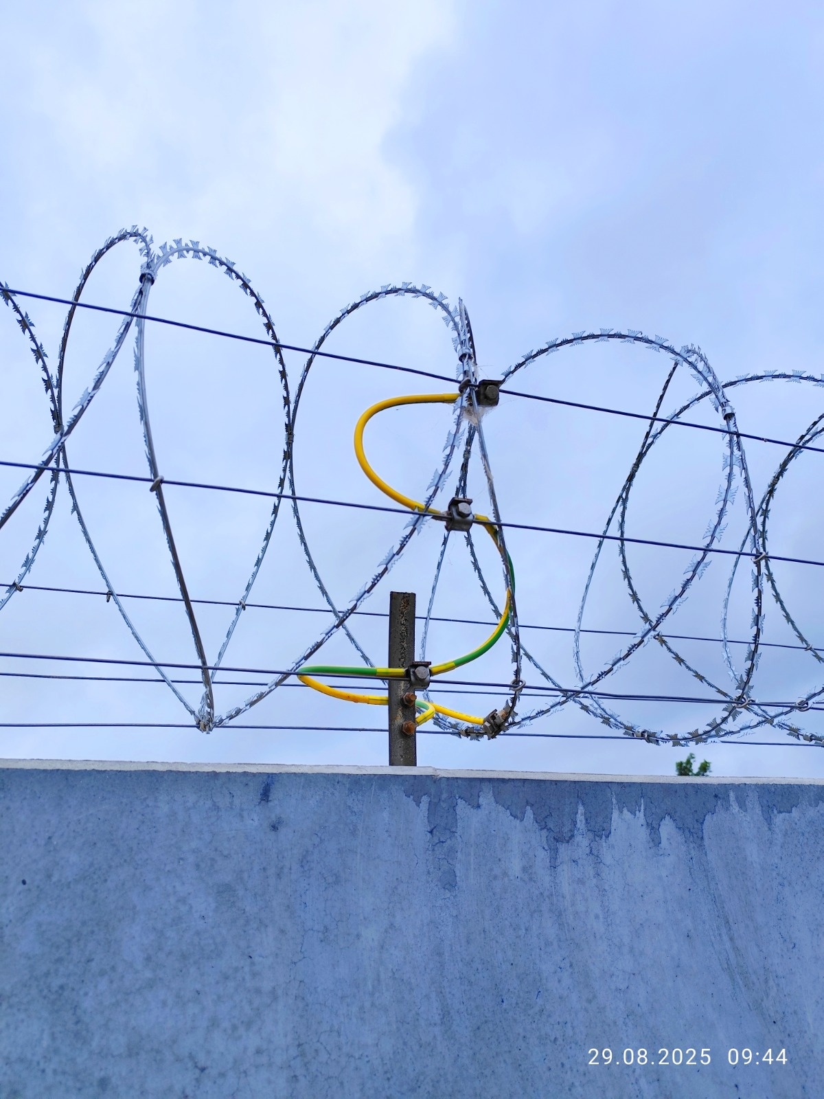 7ecd70e1-02ab-4feb-a644-671ab9dc3886